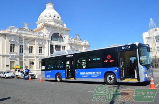 深圳新能源公交車年底有望突破6650輛每年可減少碳排放12萬噸