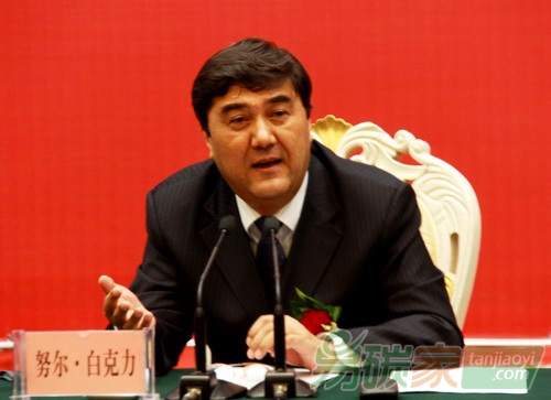 能源局長努爾·白克力:2020年碳排放比05年降40%-50%