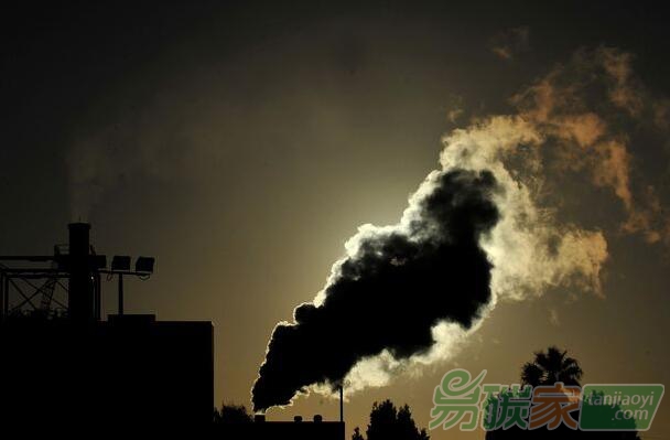 基于碳排放權(quán)交易市場的碳稅制度研究